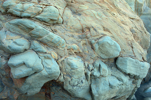 Sandstone With Lumps